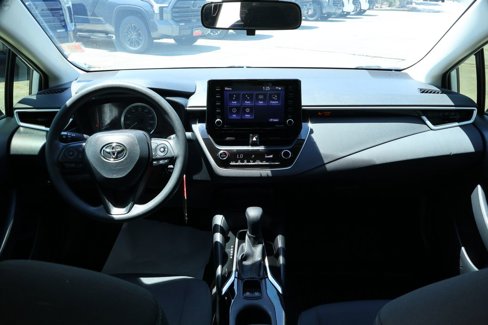 Used 2022 Toyota Corolla LE image 6
