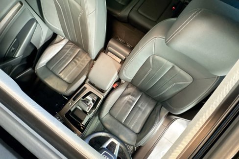 Used 2021 Audi Q5 Premium image 20