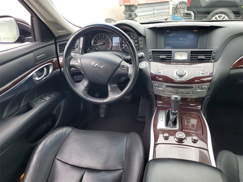 Used 2015 INFINITI Q70 3.7 image 10