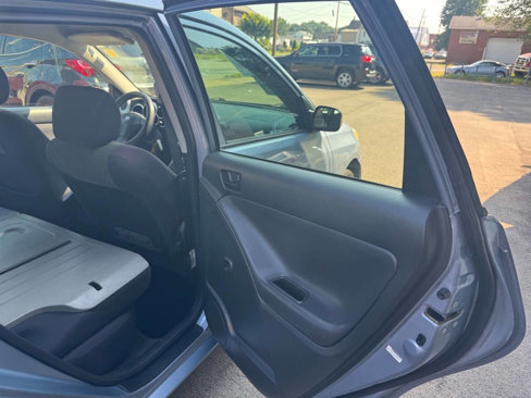 Used 2006 Toyota Matrix image 24