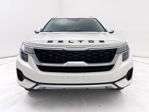 Used 2021 Kia Seltos S image 8