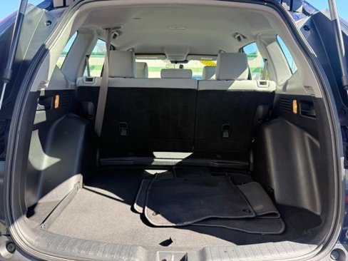 Used 2020 Honda CR-V LX image 16