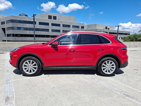 Certified 2022 Porsche Cayenne image 11