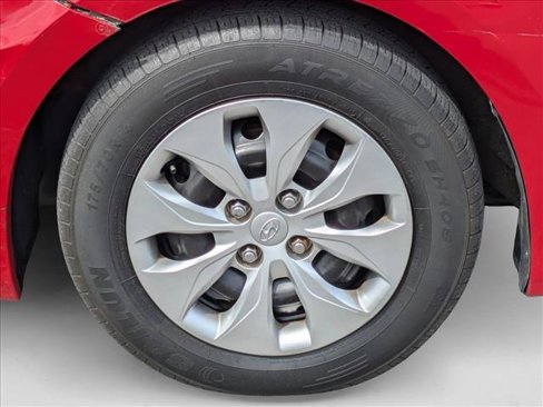 Used 2016 Hyundai Accent SE image 20