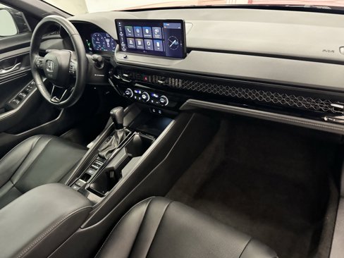 Used 2024 Honda Accord Sport image 23