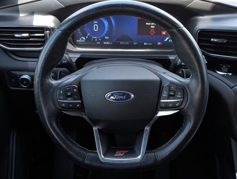 Used 2020 Ford Explorer ST w/ Premium Technology Package image 15