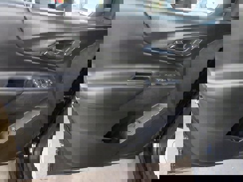 Used 2022 Chevrolet Equinox LT image 16