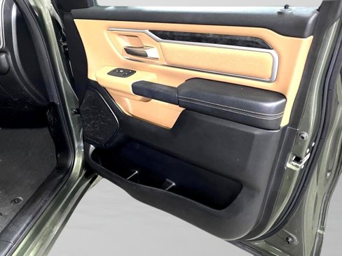 Used 2021 RAM 1500 Big Horn image 31