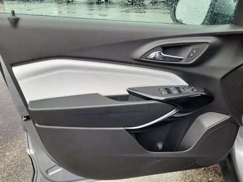 New 2026 Chevrolet Trax LT w/ LT Convenience Package image 19