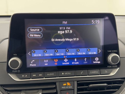 Used 2023 Nissan Altima 2.5 SR image 19