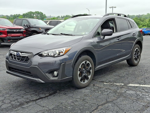Used 2023 Subaru Crosstrek 2.0i Premium image 3