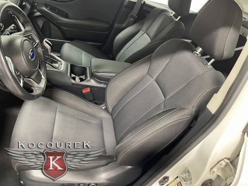 Used 2020 Subaru Legacy Premium image 12