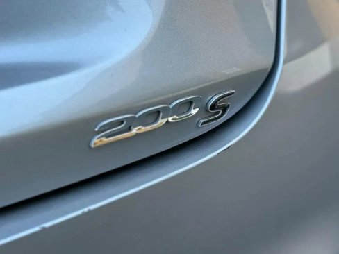 Used 2015 Chrysler 200 S image 8