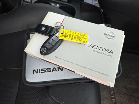 Used 2010 Nissan Sentra 2.0 SL w/ Premium Plus Pkg image 18