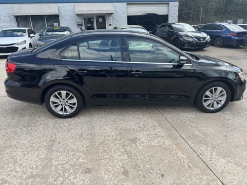 Used 2015 Volkswagen Jetta TDI image 4
