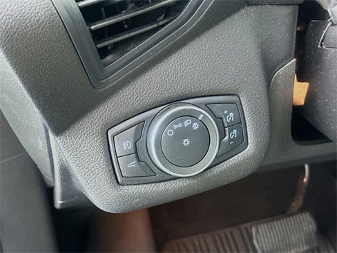 Used 2019 Ford Escape SEL image 10