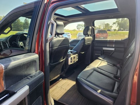 Used 2016 Ford F150 Lariat w/ Equipment Group 502A Luxury image 4