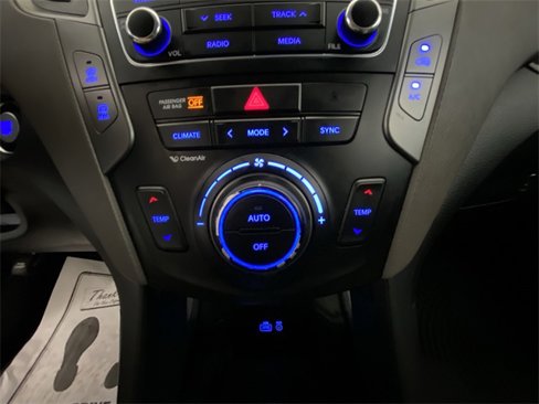 Used 2017 Hyundai Santa Fe Sport image 18
