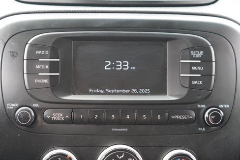 Used 2017 Kia Soul image 23