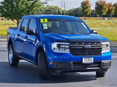 Used 2022 Ford Maverick XL image 3