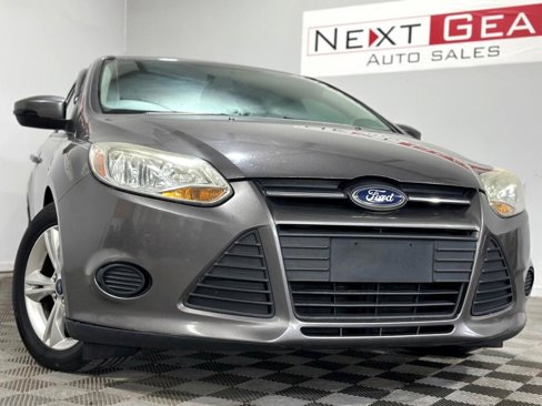 Used 2013 Ford Focus SE image 4