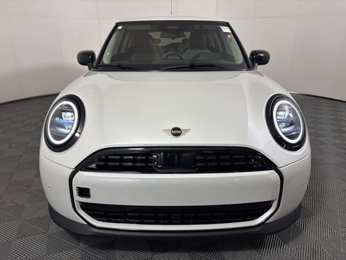 New 2025 MINI Cooper 2-Door Hardtop image 2
