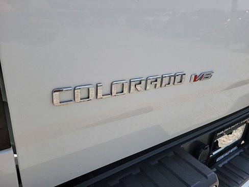Used 2020 Chevrolet Colorado LT w/ LT Convenience Package image 10