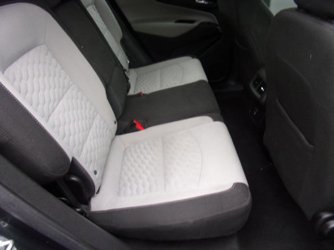 Used 2019 Chevrolet Equinox LS image 15