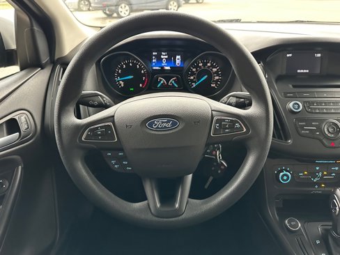Used 2016 Ford Focus SE image 19
