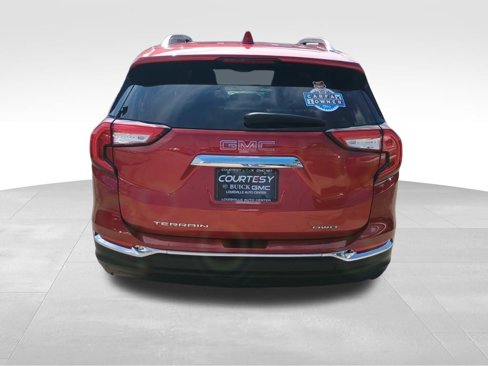 Certified 2022 GMC Terrain SLT image 7