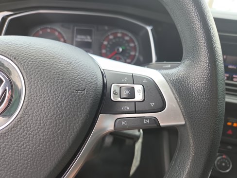 Used 2019 Volkswagen Jetta S image 18