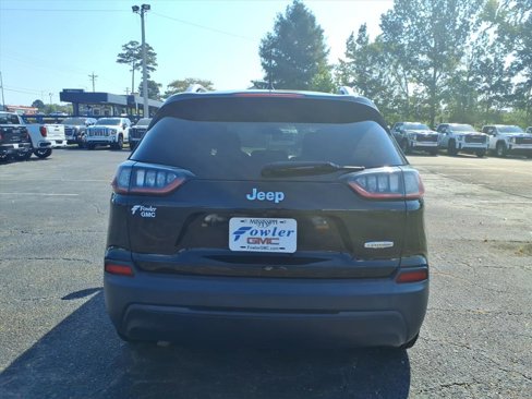Used 2019 Jeep Cherokee Latitude Plus image 4