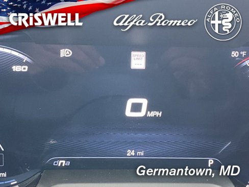 New 2025 Alfa Romeo Giulia AWD image 28