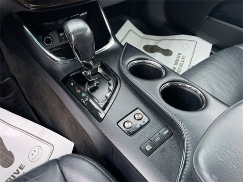Used 2013 Toyota Avalon XLE Premium image 21