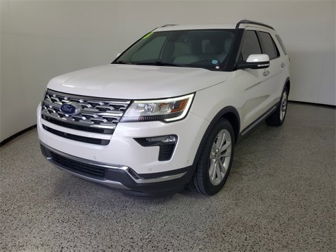 Used 2018 Ford Explorer Limited w/ Equipment Group 301A image 2