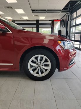 Used 2017 Volkswagen Passat 1.8T S image 8
