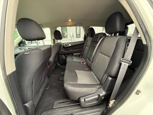 Used 2017 Nissan Pathfinder SV w/ Trailer Tow Package image 25