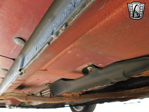 Used 2004 Ford Thunderbird image 25