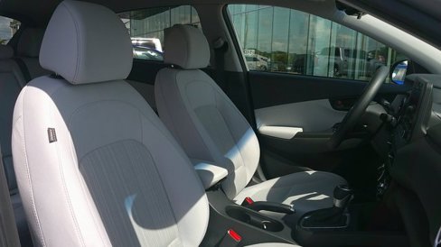 Certified 2023 Hyundai Kona SEL image 9