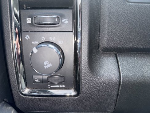 Used 2015 RAM 1500 Sport w/ Remote Start & Security Group image 14