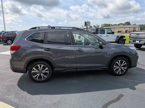 Used 2021 Subaru Forester Limited w/ Popular Package #3 image 6