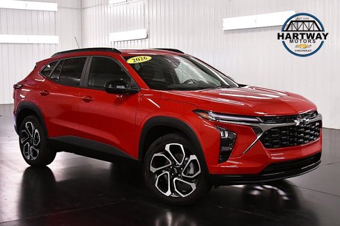 New 2026 Chevrolet Trax RS w/ Driver Confidence Package image 1