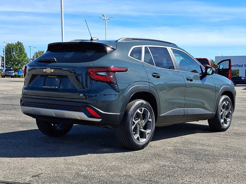 Certified 2025 Chevrolet Trax LT w/ LT Convenience Package image 6