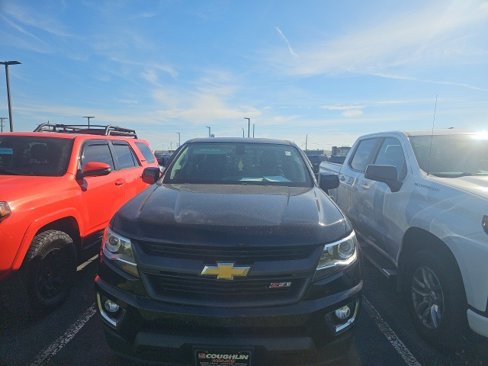 Used 2017 Chevrolet Colorado Z71 image 2