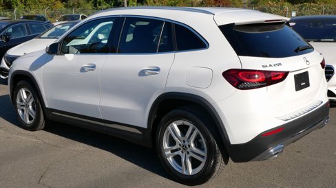 Used 2021 Mercedes-Benz GLA 250 4MATIC image 22