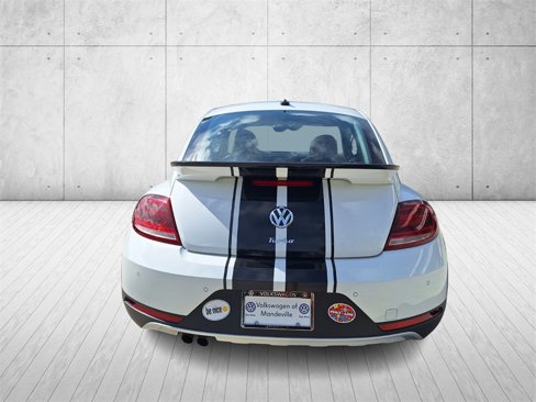Used 2017 Volkswagen Beetle 1.8T Dune image 4