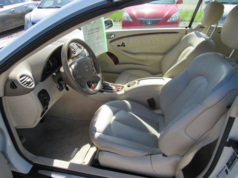 Used 2009 Mercedes-Benz CLK 350 Cabriolet image 8