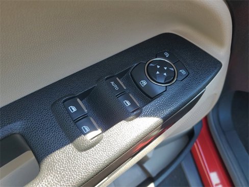 Used 2020 Ford EcoSport SE w/ SE Convenience Package image 22