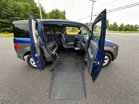 Used 2005 Honda Element EX image 14