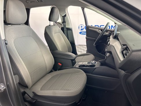 Used 2021 Ford Escape SE image 29